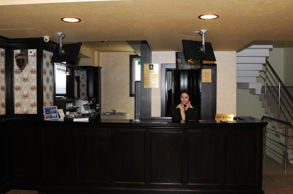 Hotel Zimbru Iasi Exteriér fotografie